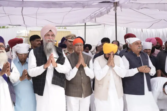 ਭਗਵੰਤ ਮਾਨ, ਬਨਵਾਰੀ ਲਾਲ ਪ੍ਰੋਹਿਤ