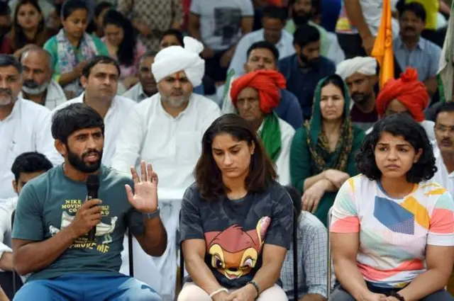 రెజ్లర్లు