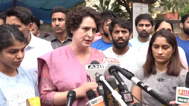 प्रियंका गांधी