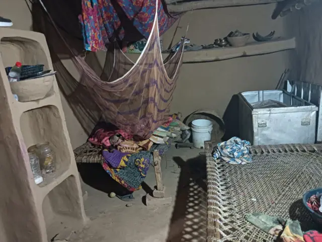 महिला आत्महत्या