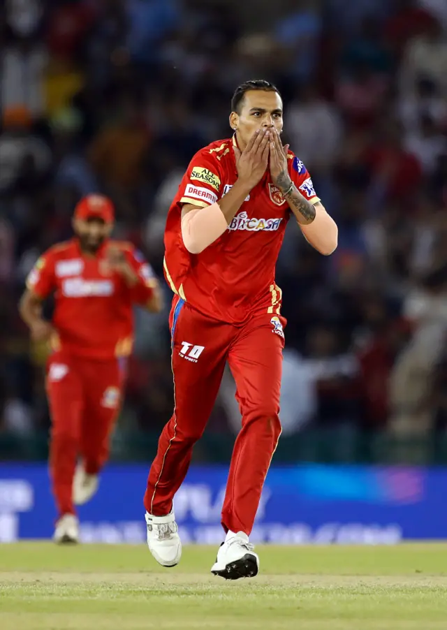 क्रिकेट