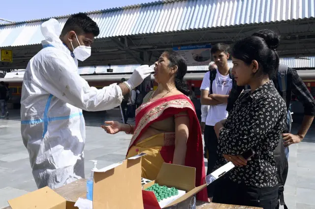 कोरोना संक्रमण