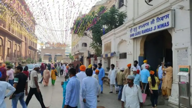 అమృత్‌సర్‌లోని స్వర్ణ దేవాలయంలో పేలుడు