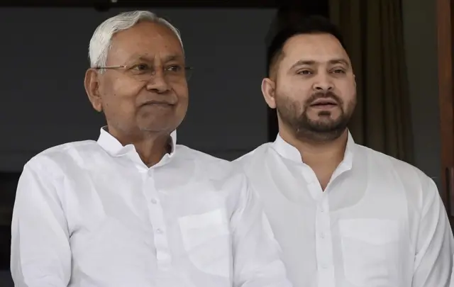 नीतीश कुमार, तेजस्वी यादव
