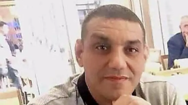اکبر لکستانی