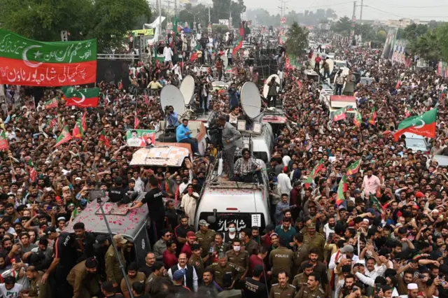 مظاهرات عمران خان