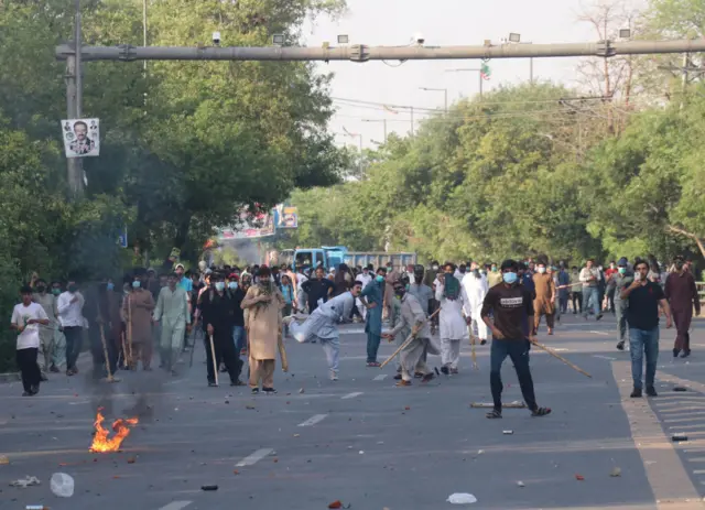 پی ٹی آئی