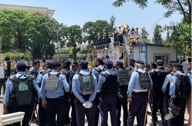 पाकिस्तान
