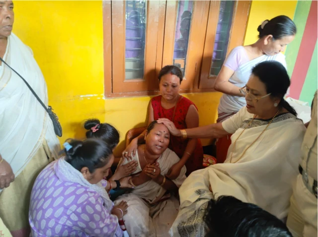सांसद क्वीन ओझा