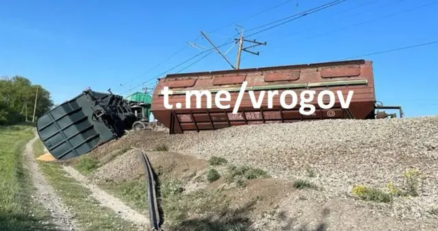 Представитель оккупационных властей Запорожской области Владимир Рогов опубликовал фото сошедшего с рельсов поезда