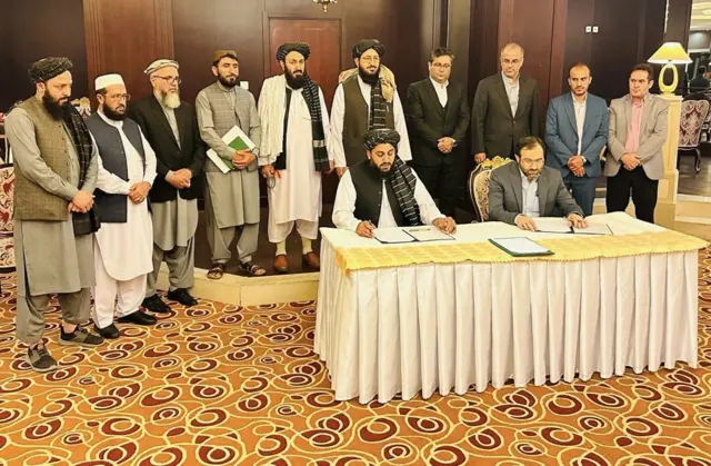 امضای توافقنامه