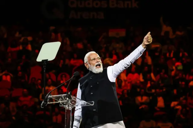 पीएम मोदी सिडनी में