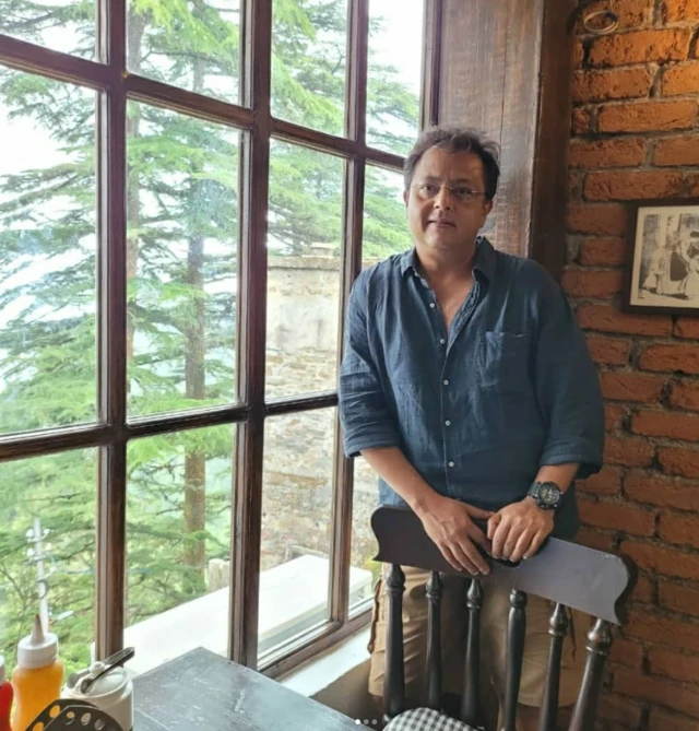 नितेश पांडे