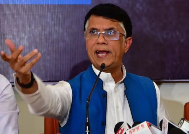 पवन खेड़ा