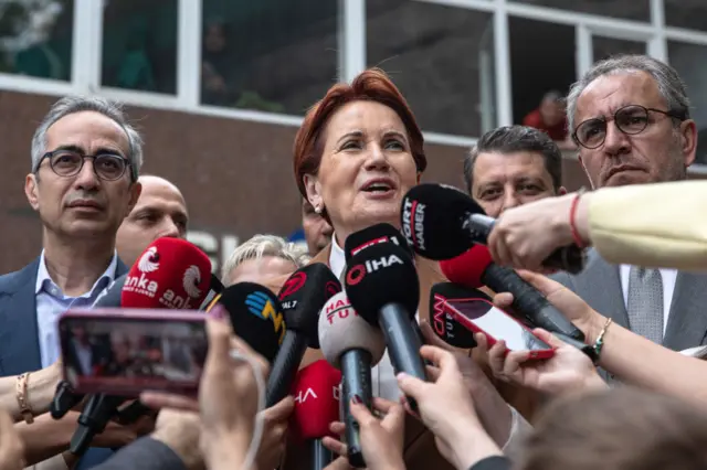 Akşener