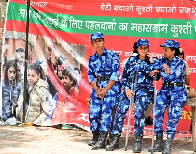 कुश्ती खिलाड़ियों का प्रदर्शन
