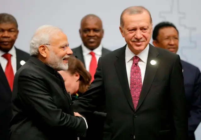 मोदी