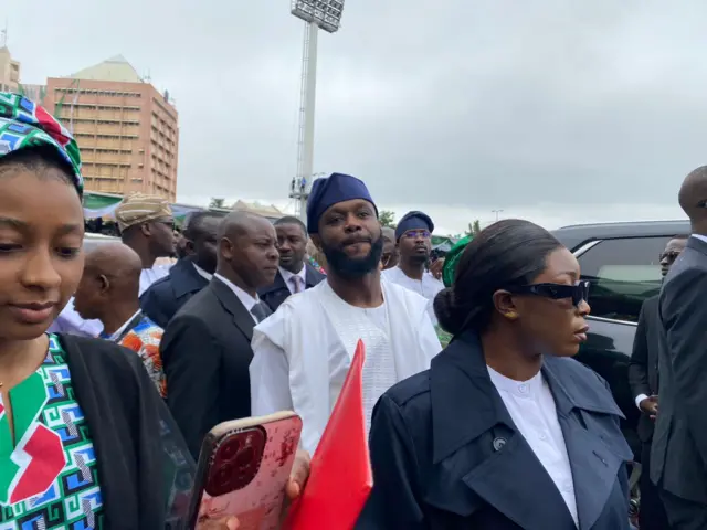 Seyi Tinubu dey for di inauguration