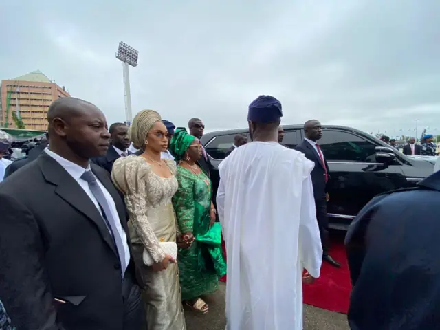 Seyi Tinubu dey for di inauguration