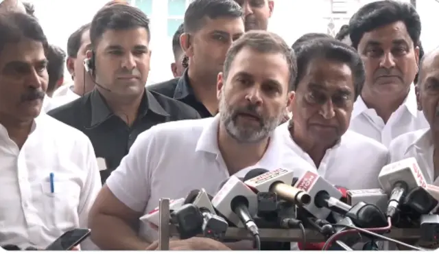राहुल गांधी