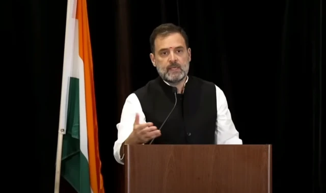राहुल गांधी