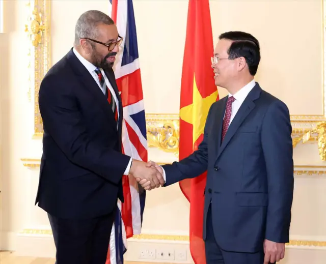 Chủ tịch nước Việt Nam Võ Văn Thưởng và Bộ trưởng Ngoại giao Anh James Cleverly