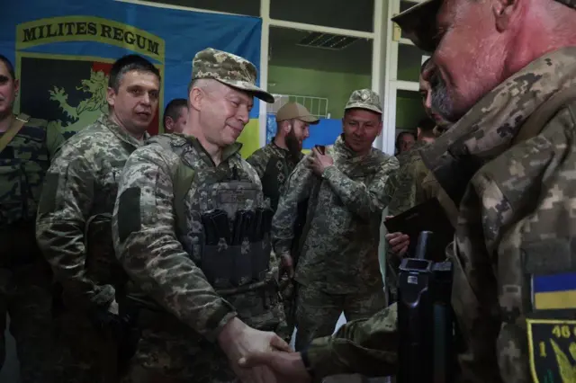 Cырский встретился с защитниками Бахмута