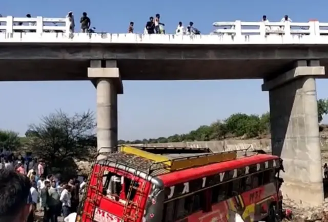 బస్సు ప్రమాదం