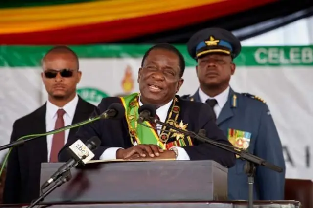 Emmerson Mnangagwa alikua rais baada ya kulazimisha Robert Mugabe kuachia ngazi mwaka 2017