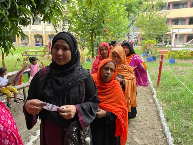 খুলনার একটি ভোটকেন্দ্র