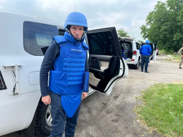 Рафаэль Гросси приехал на ЗАЭС в бронированном автомобиле