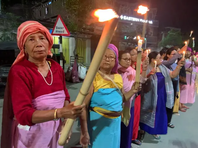मणिपुर हिंसाः बीजेपी कार्यालय में तोड़फोड़, संपत्ति जलाई