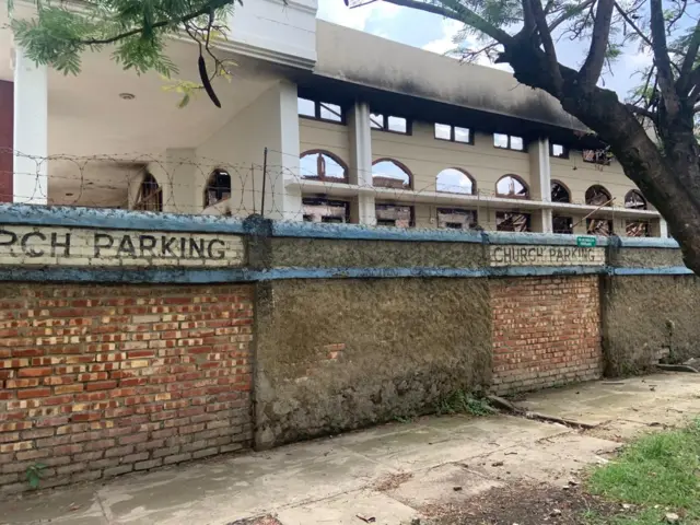 मणिपुर हिंसाः बीजेपी कार्यालय में तोड़फोड़, संपत्ति जलाई