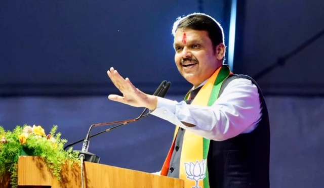 महाराष्ट्र के उप-मुख्यमंत्री देवेंद्र फडणवीस