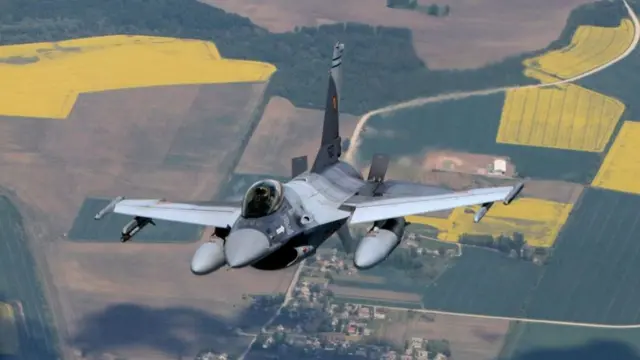 F-16
