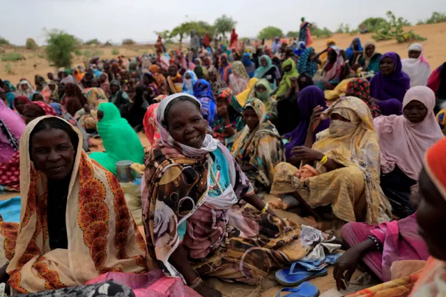 اشتباكات السودان : الأمم المتحدة تحصي أعدادا كبيرة من النازحين داخيا وخارجيا