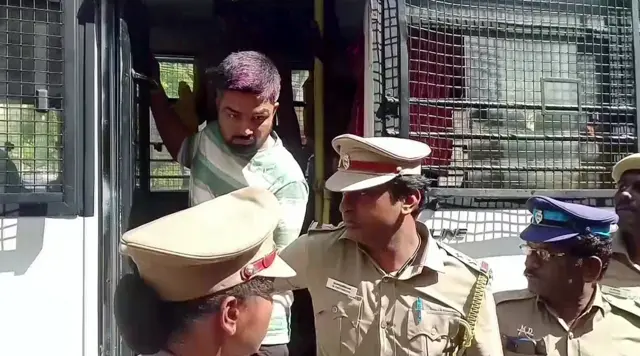 मनीष कश्यप पर दर्ज पुराने मामले