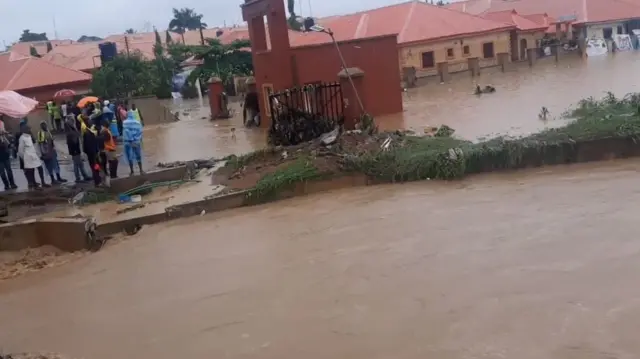 Idei mmiri na Trademore