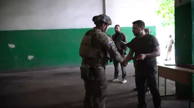 Зеленский, скриншот из видео "на Бердянском направлении"