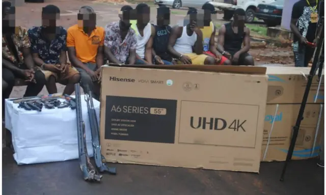 Ndị a na-enyo na ha bụ ndị ekperima