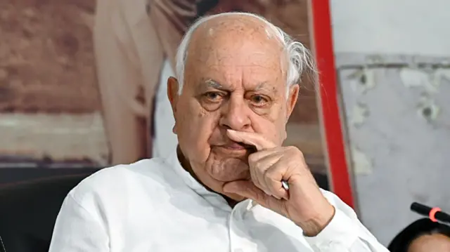 नेशनल कॉन्फ्रेंस के मुखिया और जम्मू-कश्मीर के पूर्व मुख्यमंत्री फ़ारूक़ अब्दुल्लाह