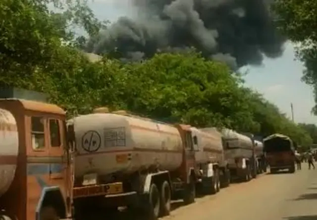 అచ్యుతాపురం సెజ్‌లో అగ్నిప్రమాదం