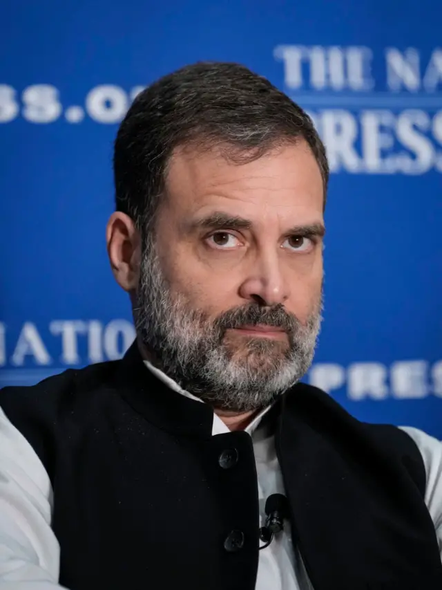 राहुल गांधी