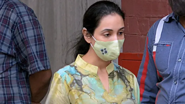 टीएमसी सांसद अभिषेक बनर्जी की पत्नी रुजिरा बनर्जी