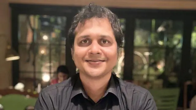 साकेत गोखले