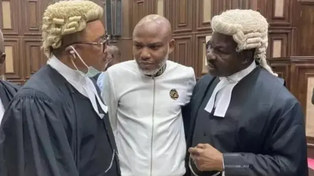 Nnamdi Kanu na ndị ọkaiwu ya