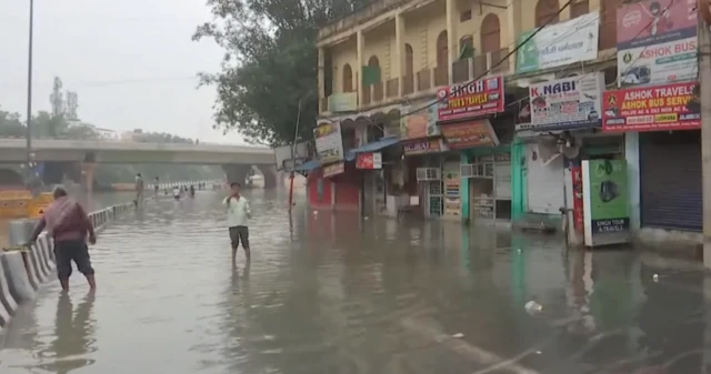 यमुना बाजार
