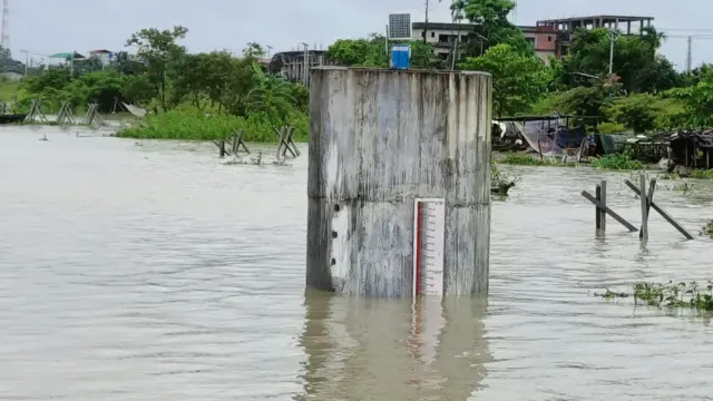 असम के 17 जिलों में बाढ़, 67 हजार से ज्यादा लोग प्रभावित, भूटान के पानी से बढ़ा खतरा