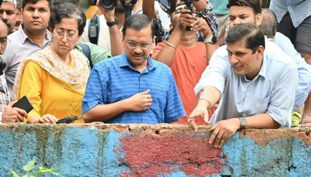आतिशी
