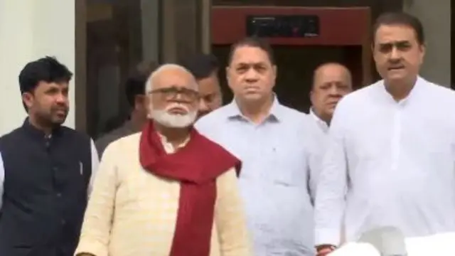 छगन भुजबल के साथ प्रफुल्ल पटेल